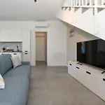 Mgh Luxury - Blue Horizon & Alba